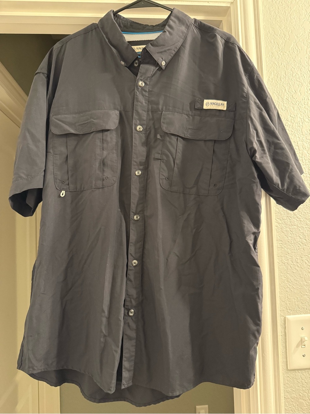 Magellan Outdoors Laguna Madre Black Short Sleeve Fishing Shirt Men’s